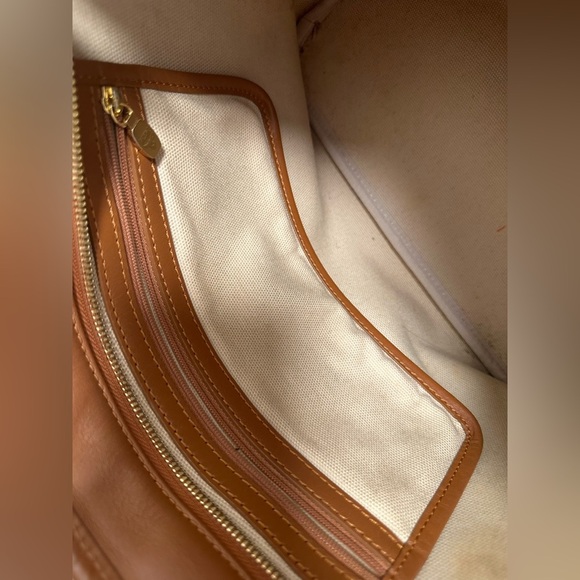 MCM Médium size Tote - Picture 8 of 10